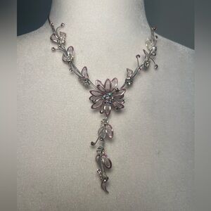 Vintage 1980’s Delicate Flower Necklace